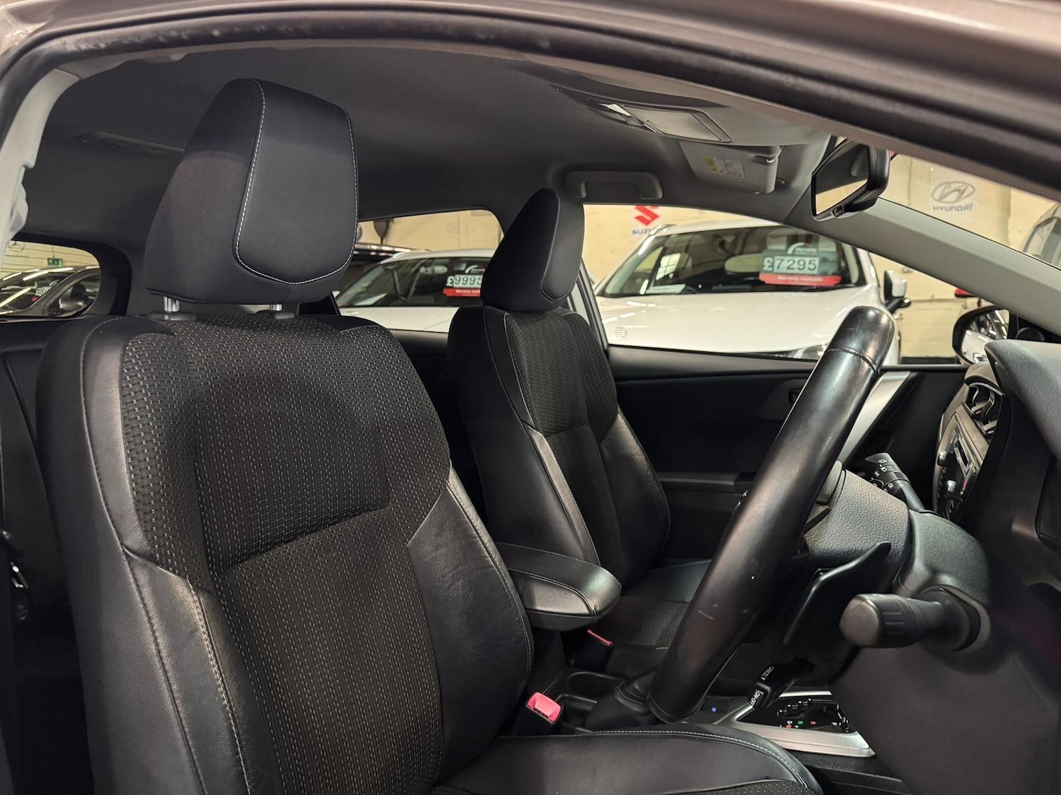 Used Toyota Auris 2013 for sale - 77387648: Photo 19