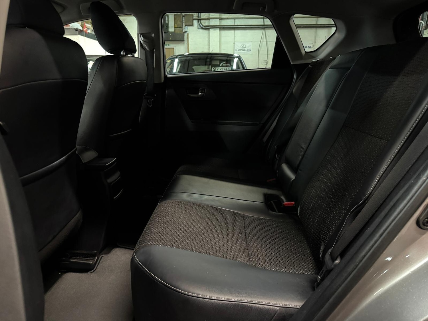 Used Toyota Auris 2013 for sale - 77387648: Photo 26