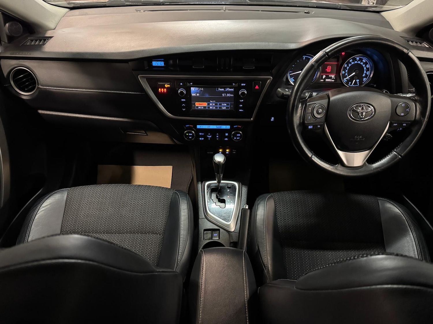 Used Toyota Auris 2013 for sale - 77387648: Photo 32