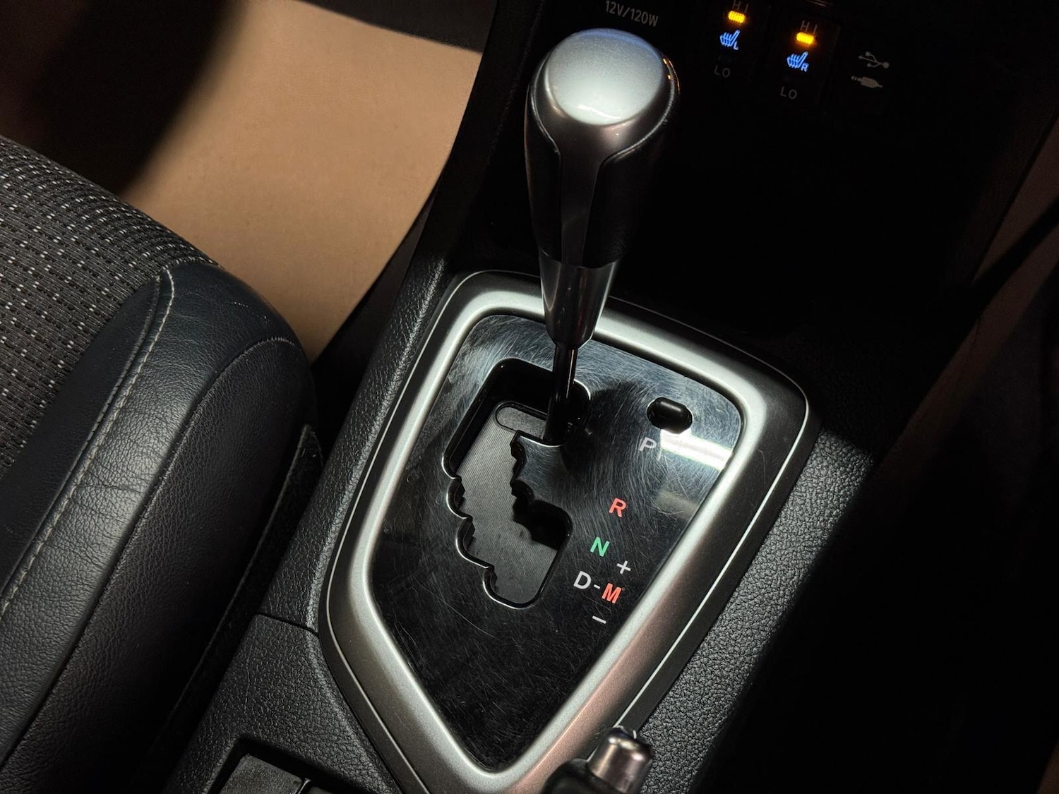 Used Toyota Auris 2013 for sale - 77387648: Photo 45