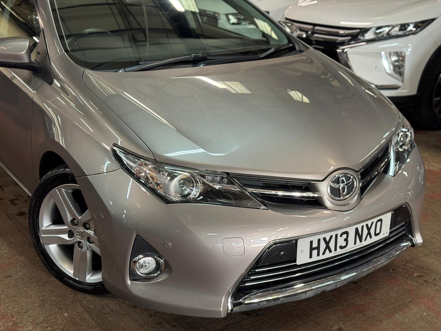 Used Toyota Auris 2013 for sale - 77387648: Photo 9