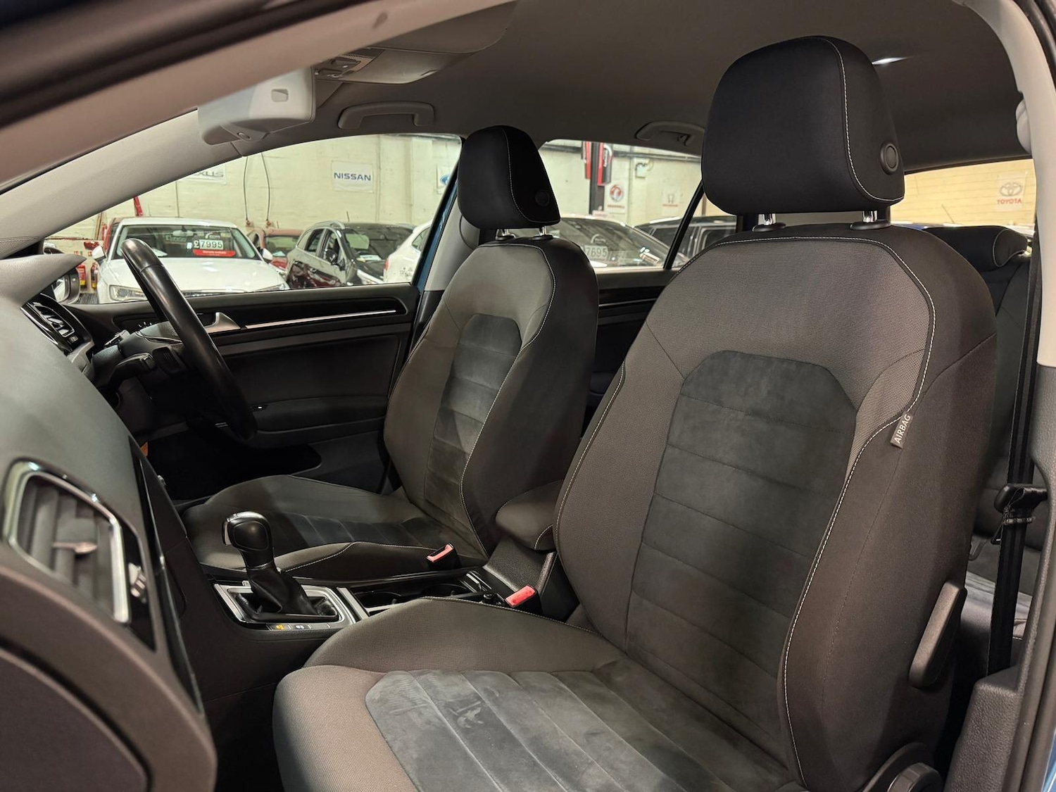 Used Volkswagen Golf for sale - 77883268: Photo 24