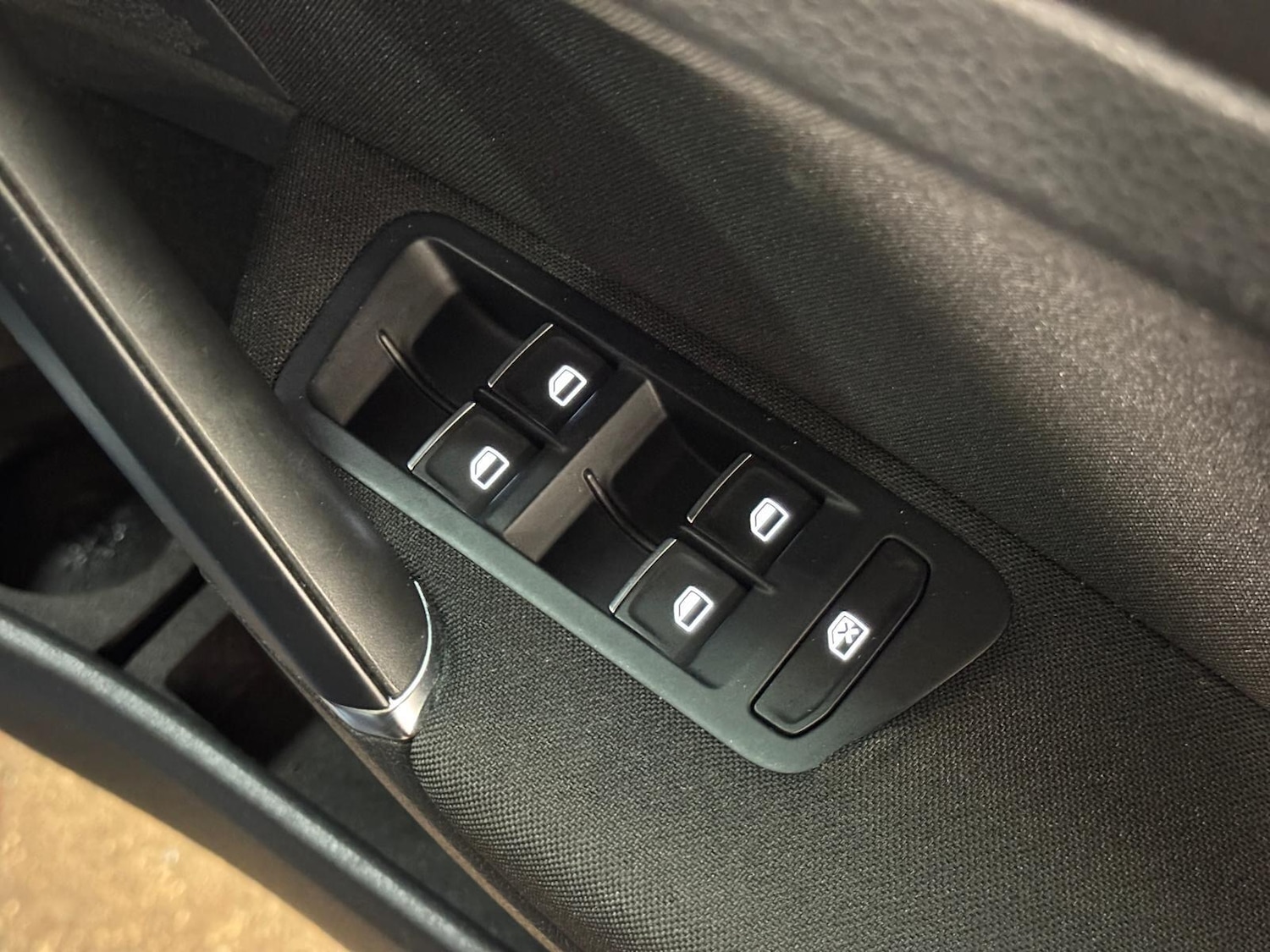 Used Volkswagen Golf for sale - 77883268: Photo 35