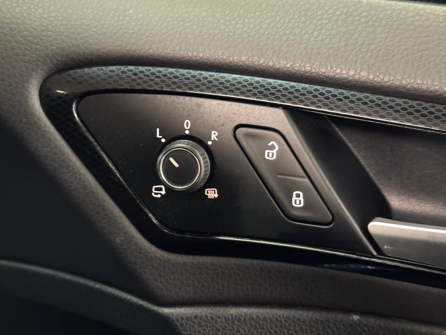 Used Volkswagen Golf for sale - 77883268: Photo 37