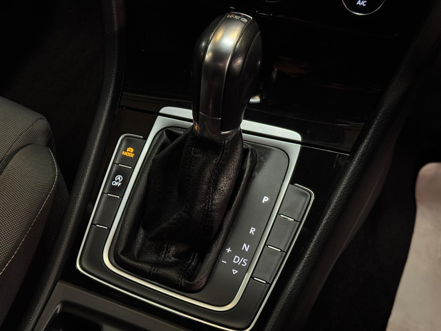 Used Volkswagen Golf for sale - 77883268: Photo 48