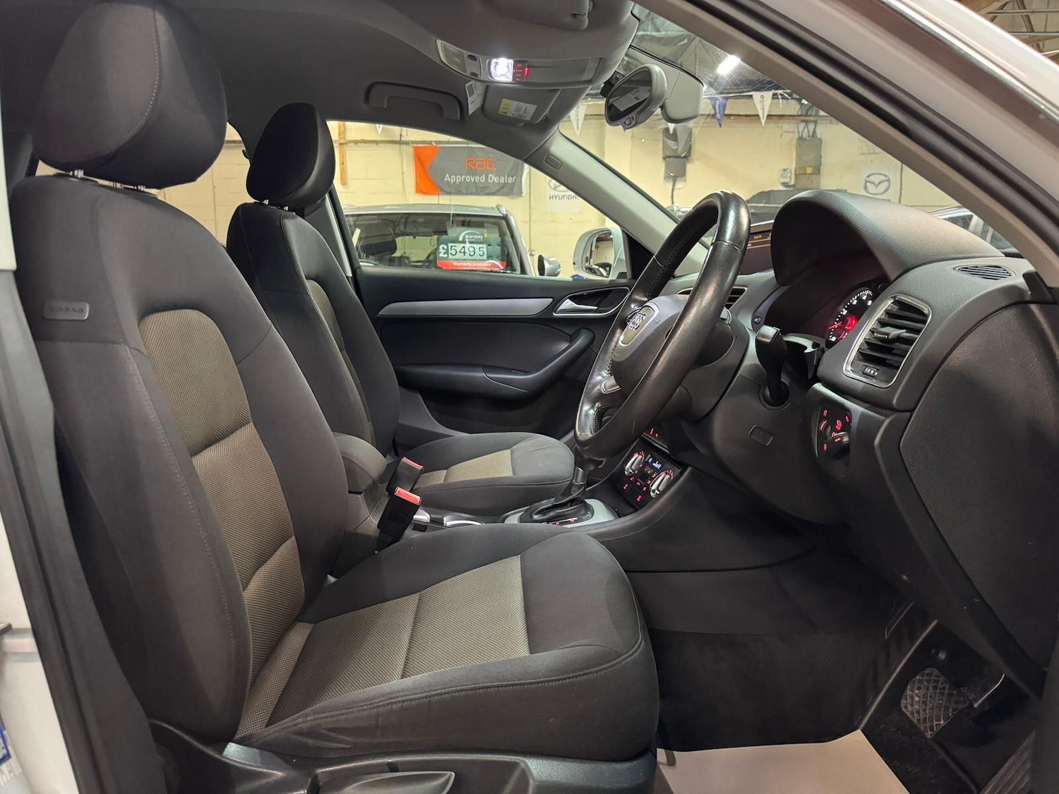 Used Audi Q3 for sale - 76371076: Photo 18