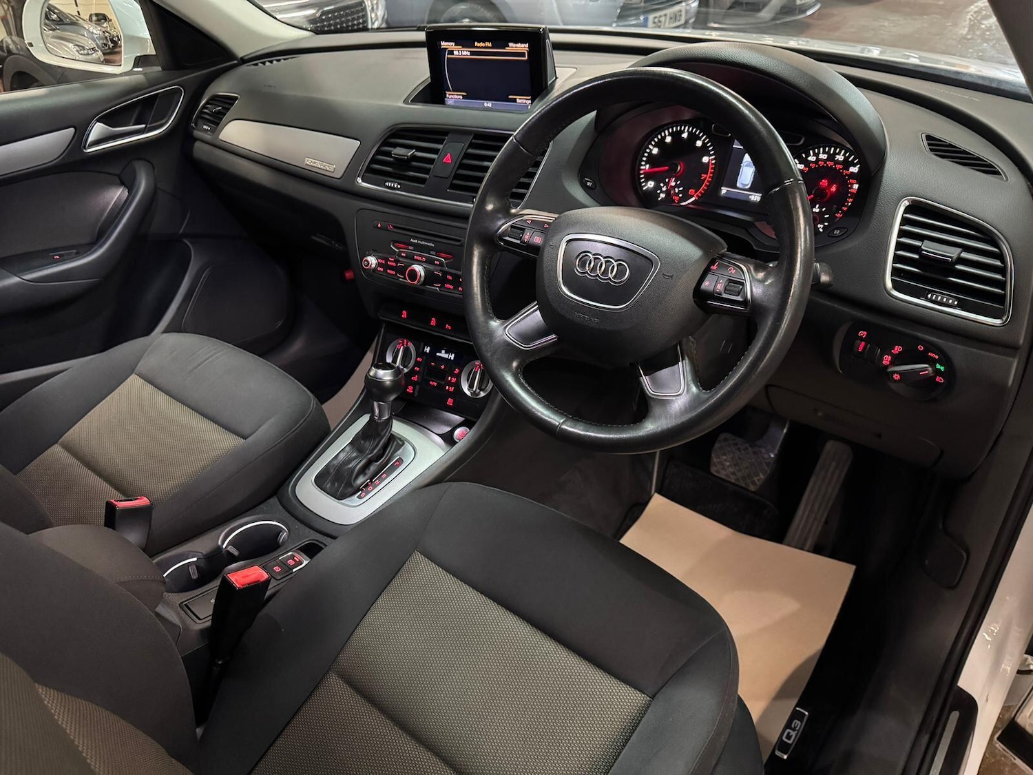 Used Audi Q3 for sale - 76371076: Photo 19