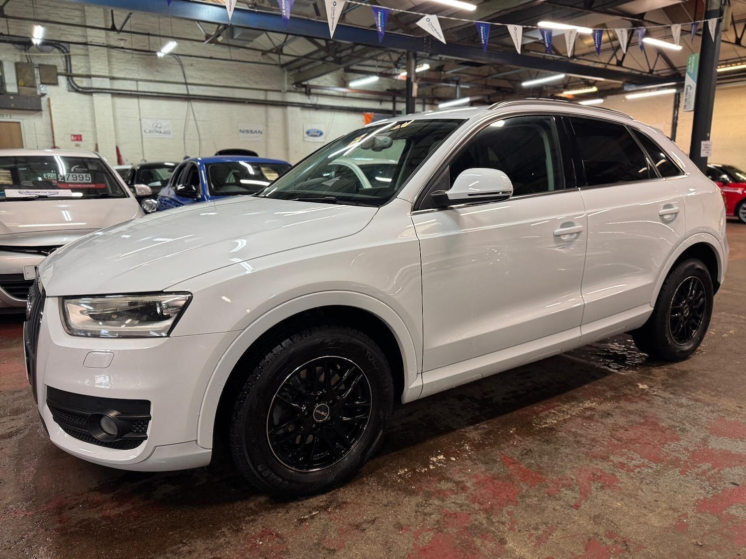 Used Audi Q3 for sale - 76371076: Photo 3