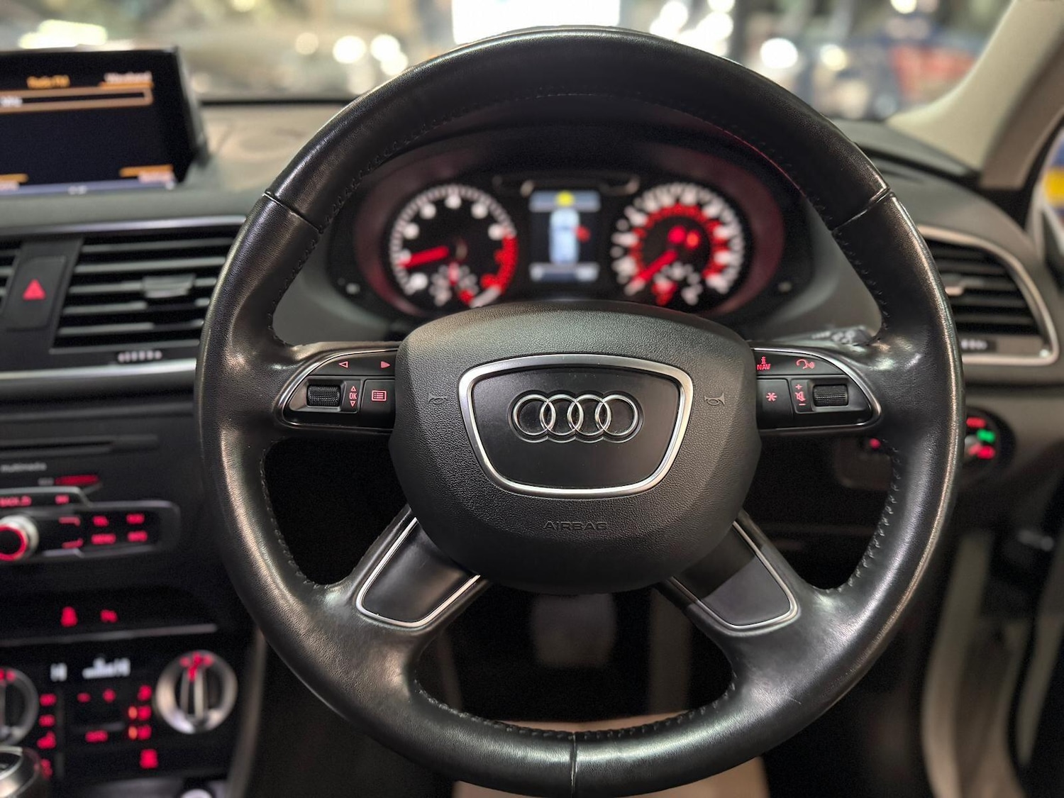 Used Audi Q3 for sale - 76371076: Photo 38