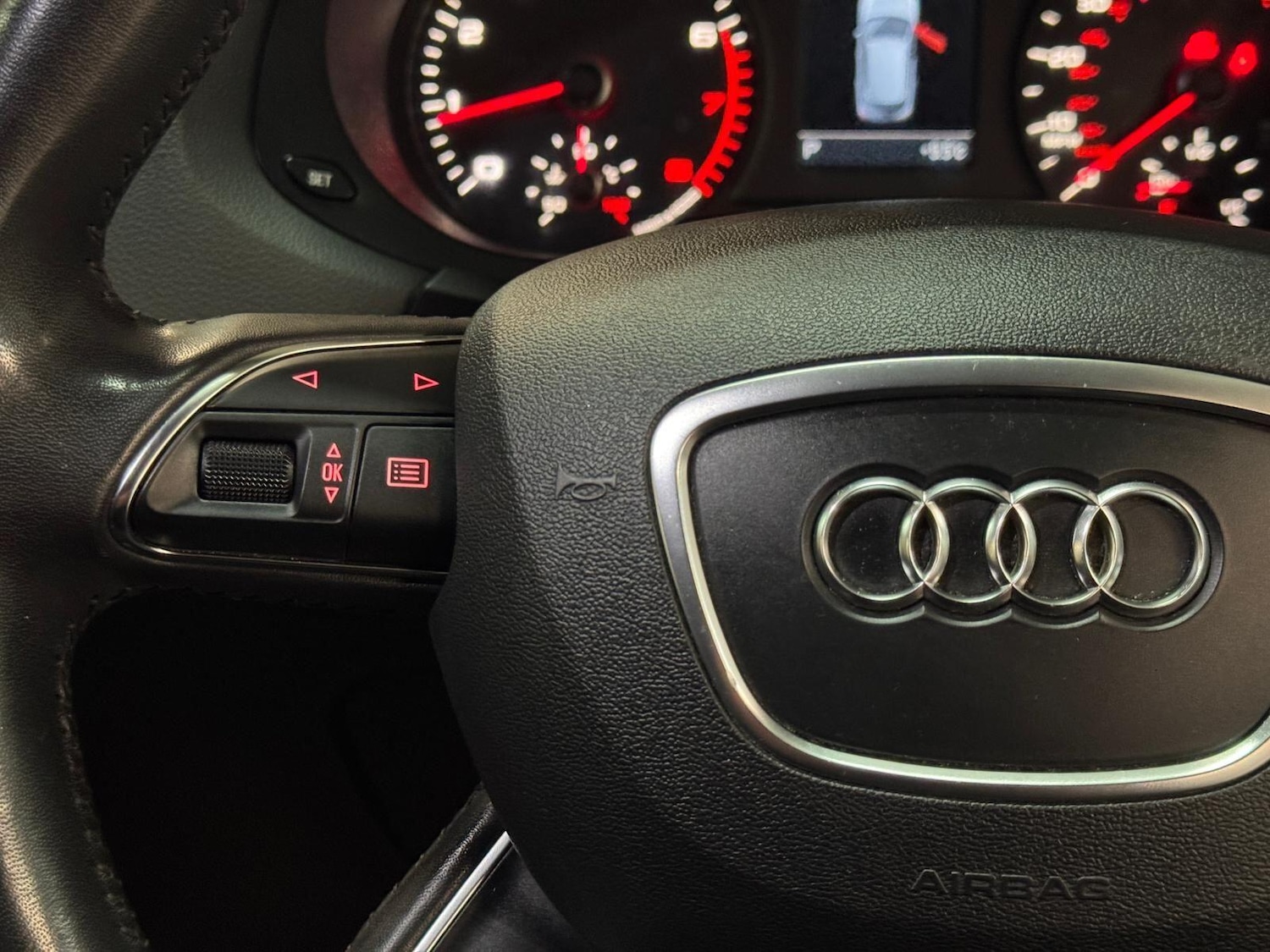 Used Audi Q3 for sale - 76371076: Photo 39