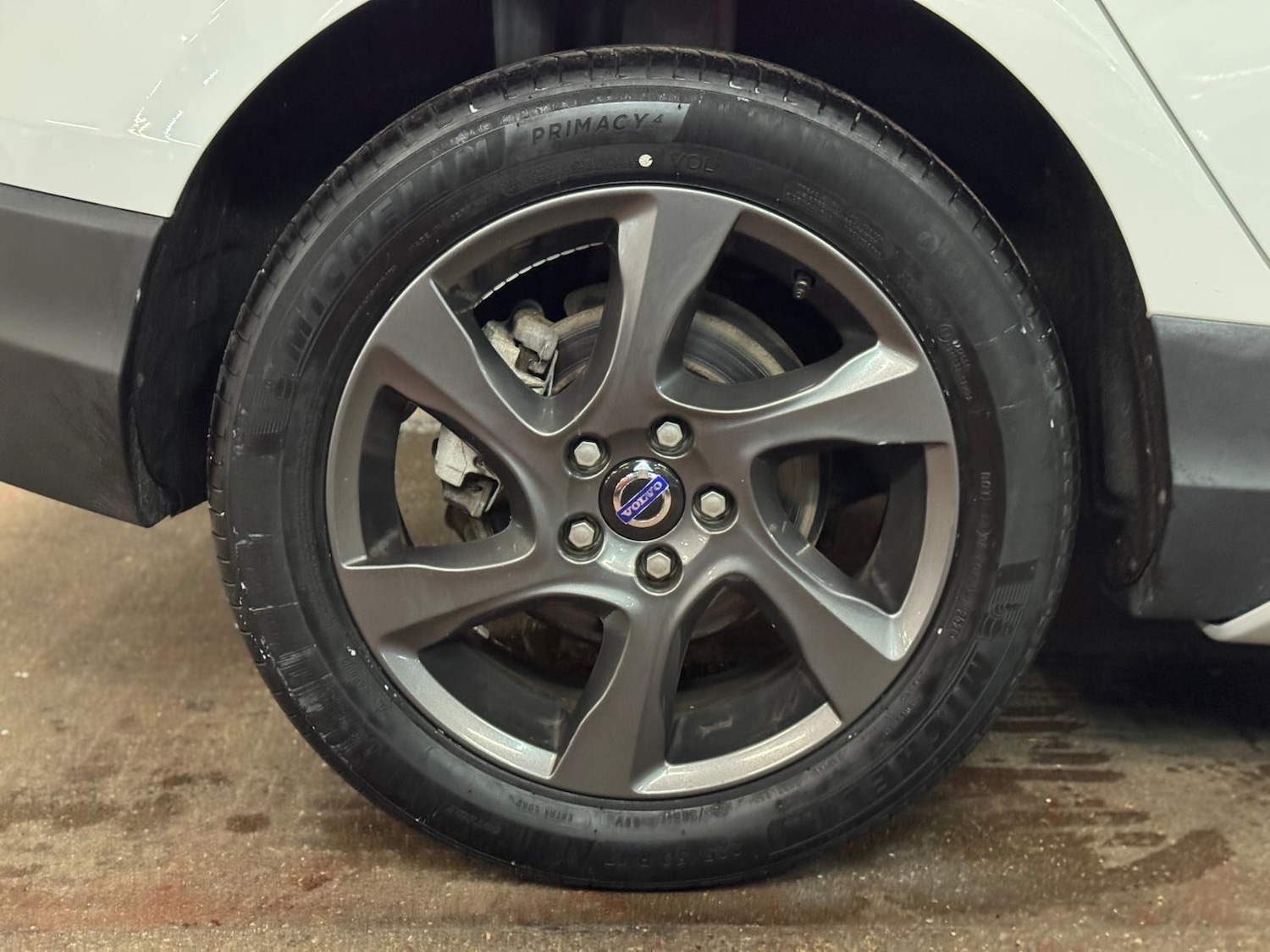 Used Volvo V40 Cross Country for sale - 76839923: Photo 17