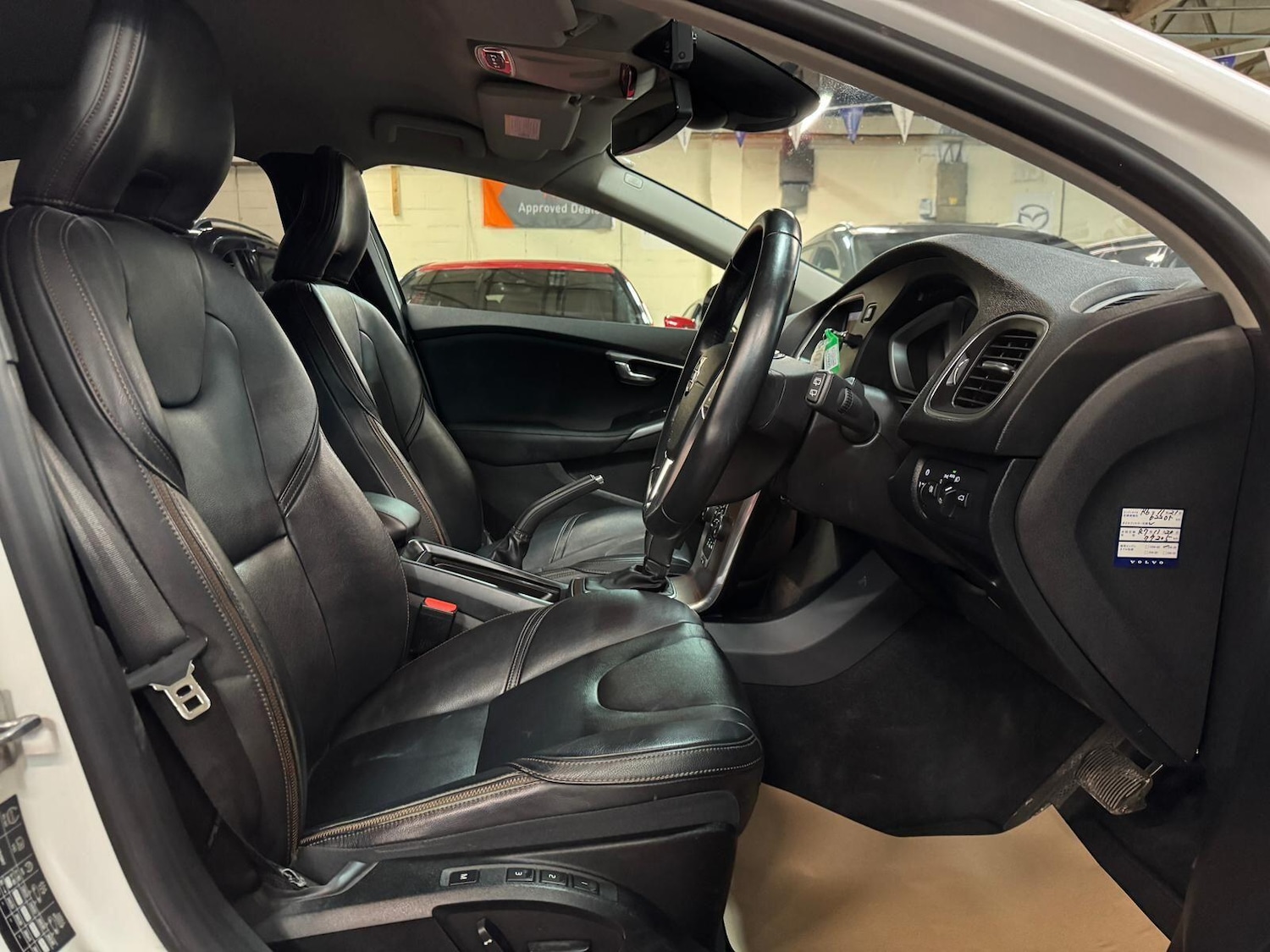 Used Volvo V40 Cross Country for sale - 76839923: Photo 18