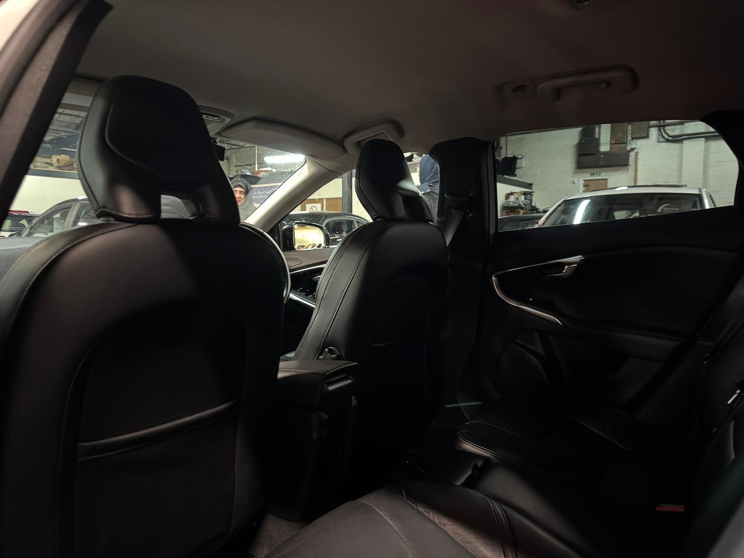 Used Volvo V40 Cross Country for sale - 76839923: Photo 26