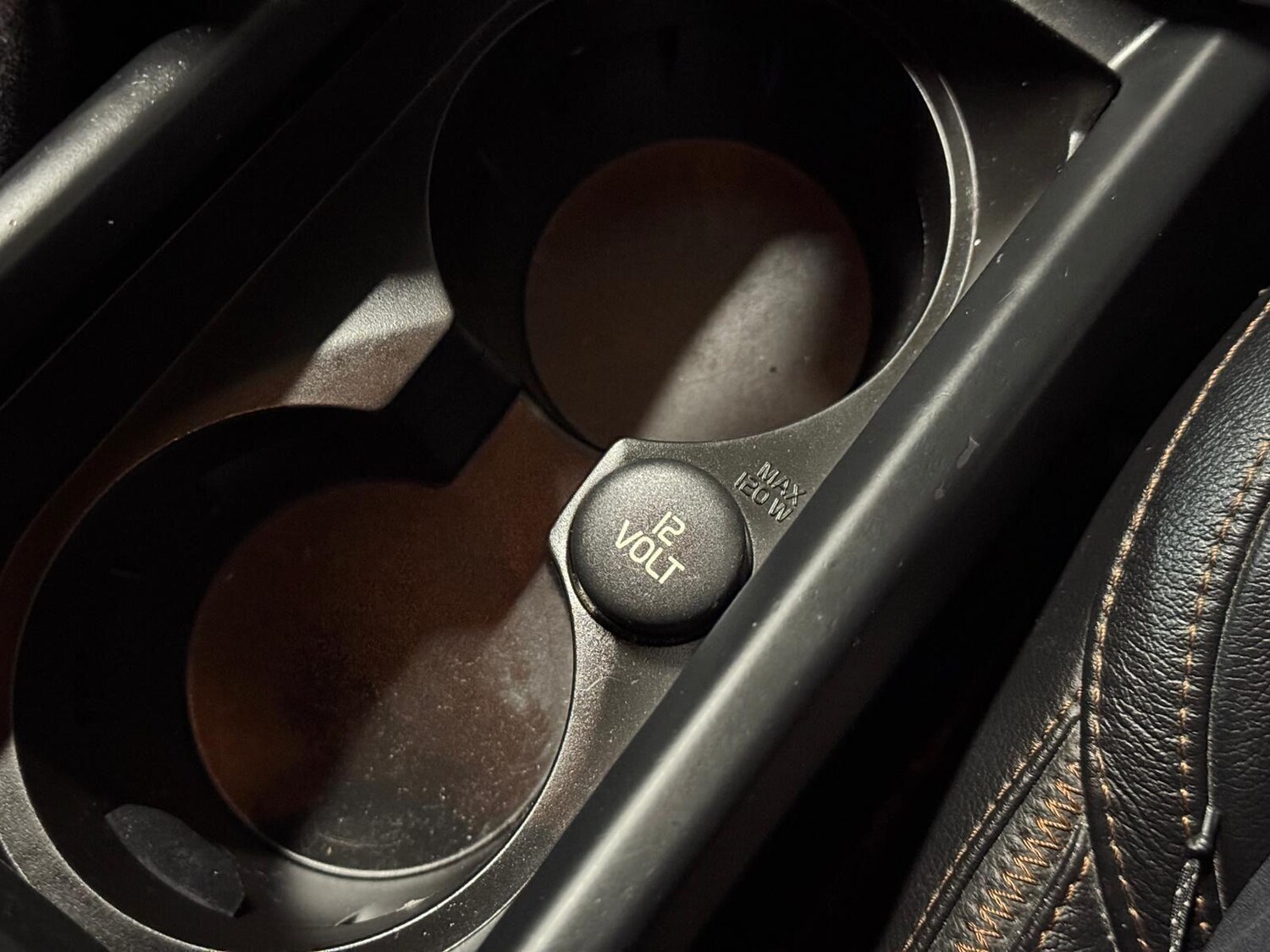 Used Volvo V40 Cross Country for sale - 76839923: Photo 47