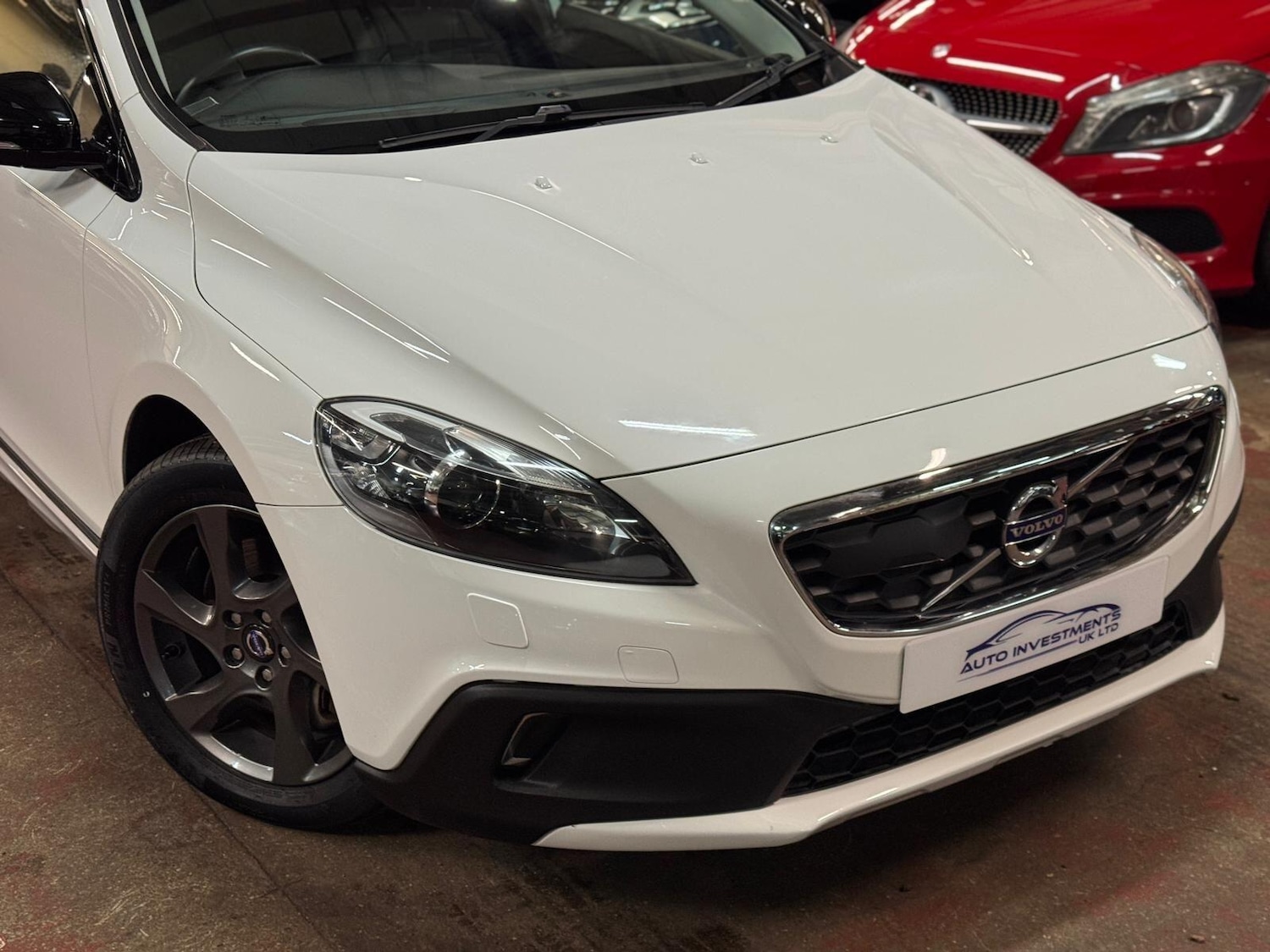 Used Volvo V40 Cross Country for sale - 76839923: Photo 9