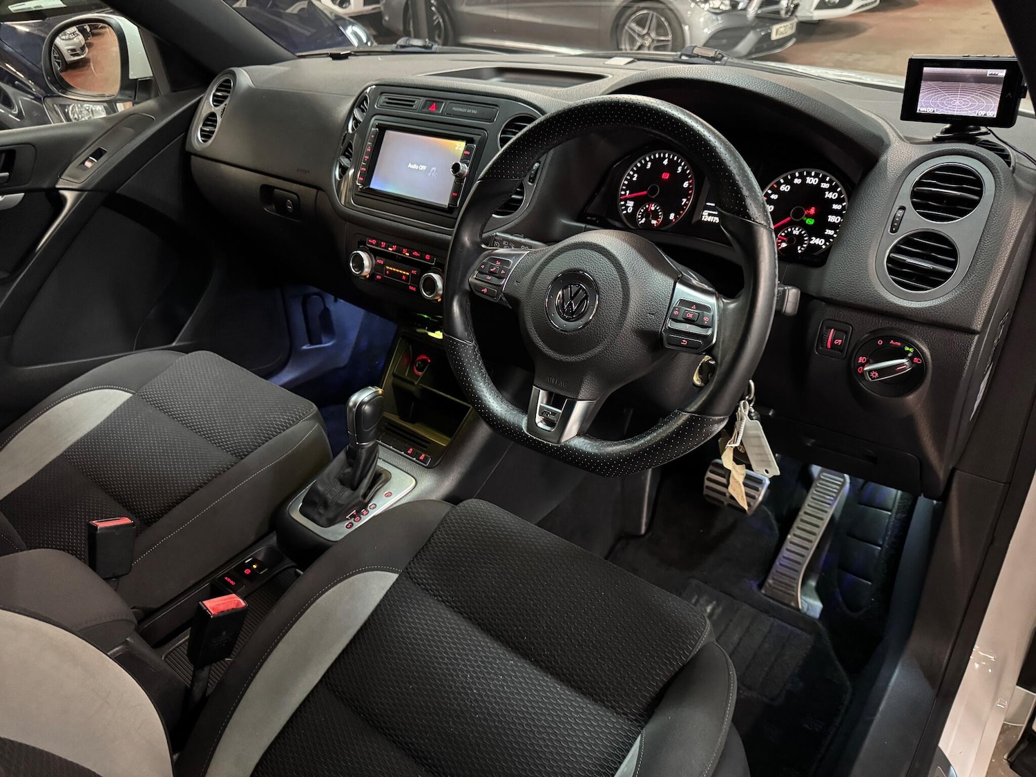 Used Volkswagen Tiguan for sale - 76538574: Photo 19