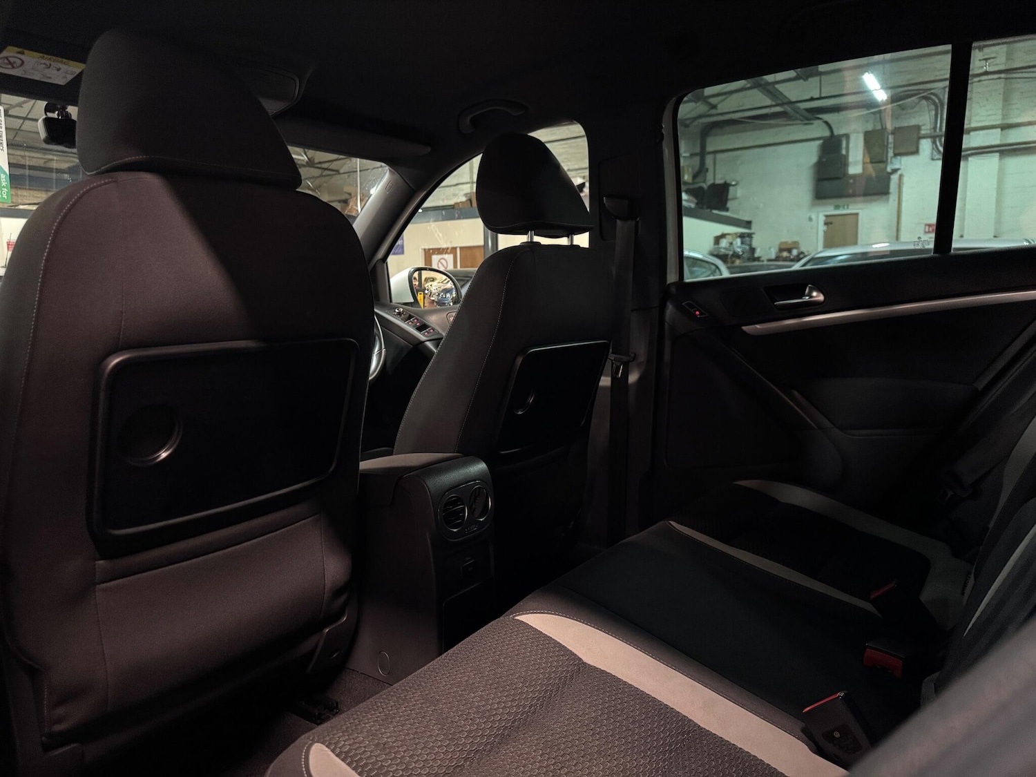 Used Volkswagen Tiguan for sale - 76538574: Photo 28