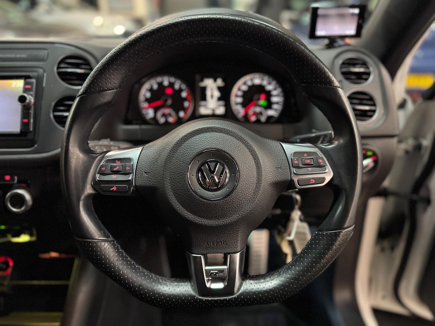 Used Volkswagen Tiguan for sale - 76538574: Photo 30