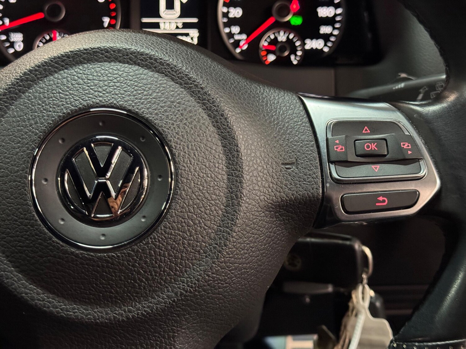 Used Volkswagen Tiguan for sale - 76538574: Photo 31