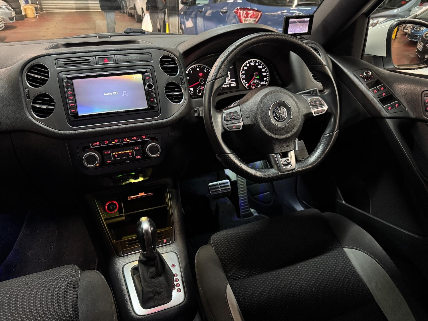 Used Volkswagen Tiguan for sale - 76538574: Photo 33