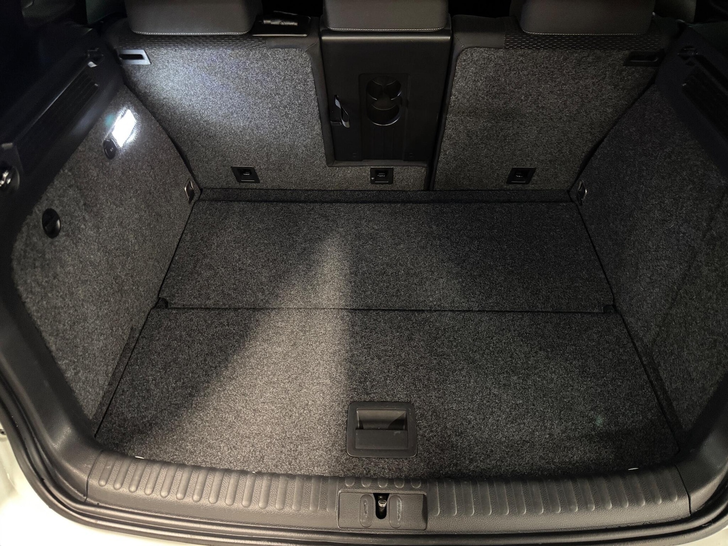 Used Volkswagen Tiguan for sale - 76538574: Photo 49