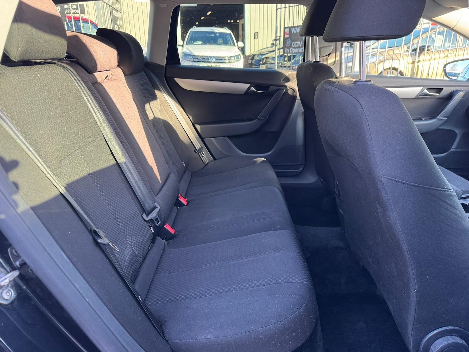 Used Volkswagen Passat 2011 for sale - 77050036: Photo 13