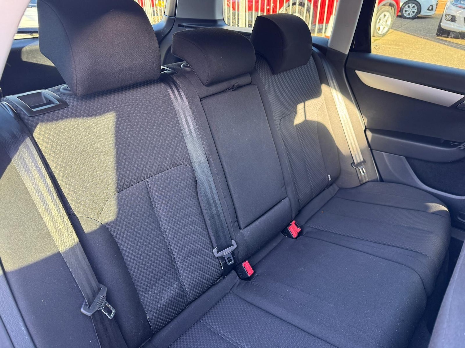 Used Volkswagen Passat 2011 for sale - 77050036: Photo 14