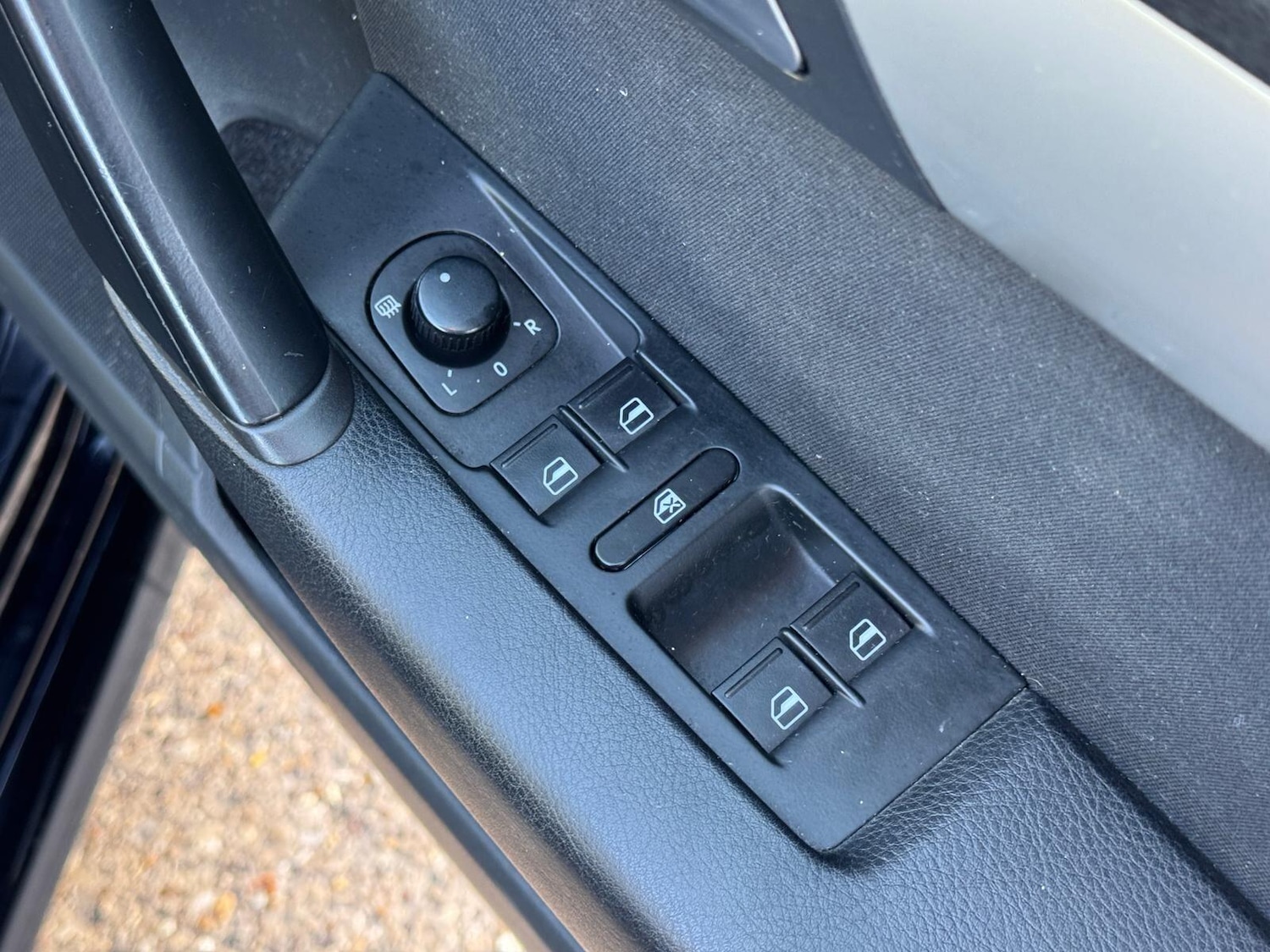 Used Volkswagen Passat 2011 for sale - 77050036: Photo 22