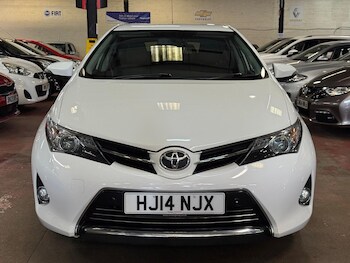 Used Toyota Auris 2014 for sale - 78335235: Photo