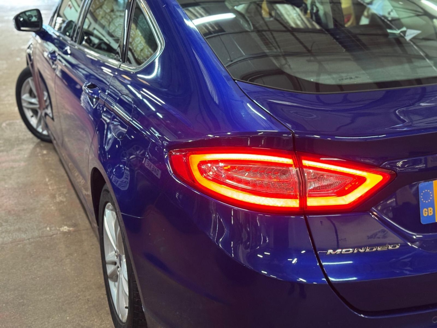 Used Ford Mondeo 2017 for sale - 77029256: Photo 13