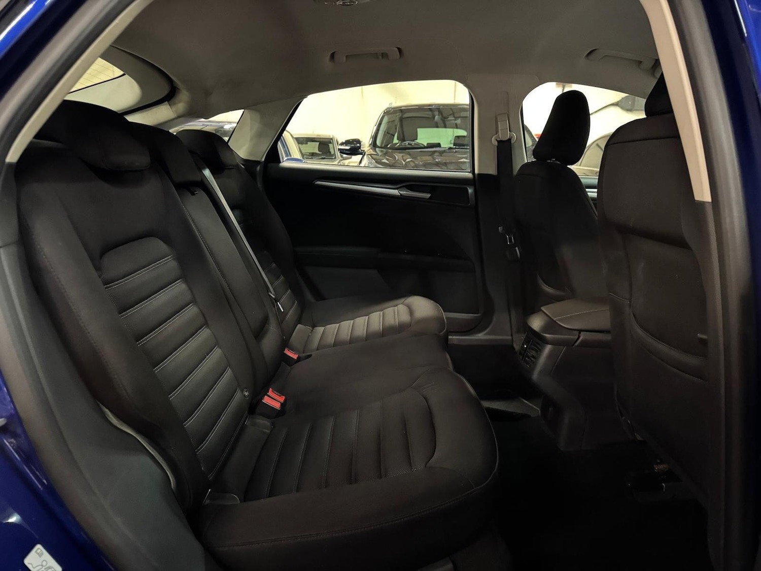 Used Ford Mondeo 2017 for sale - 77029256: Photo 24