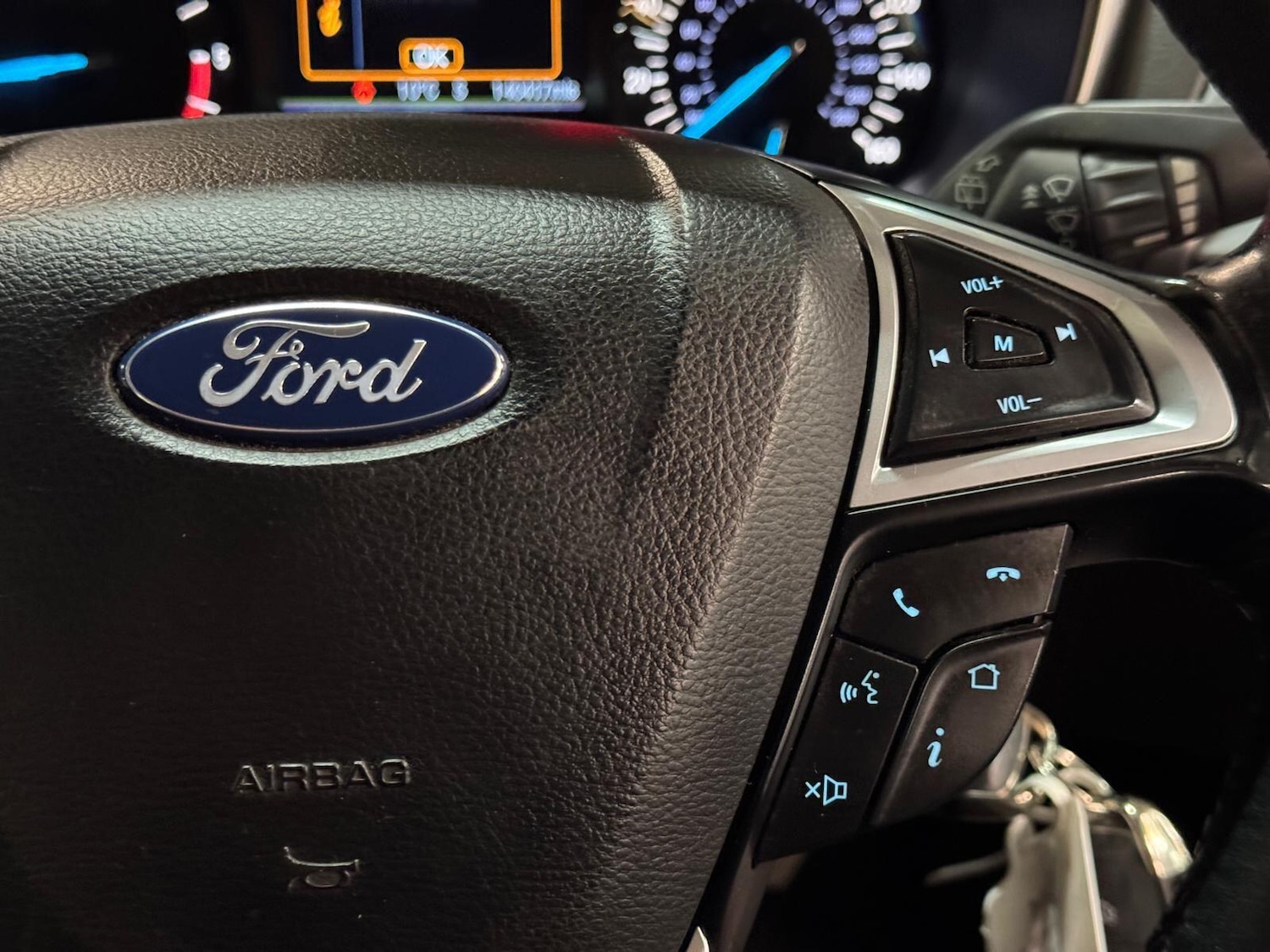 Used Ford Mondeo 2017 for sale - 77029256: Photo 34