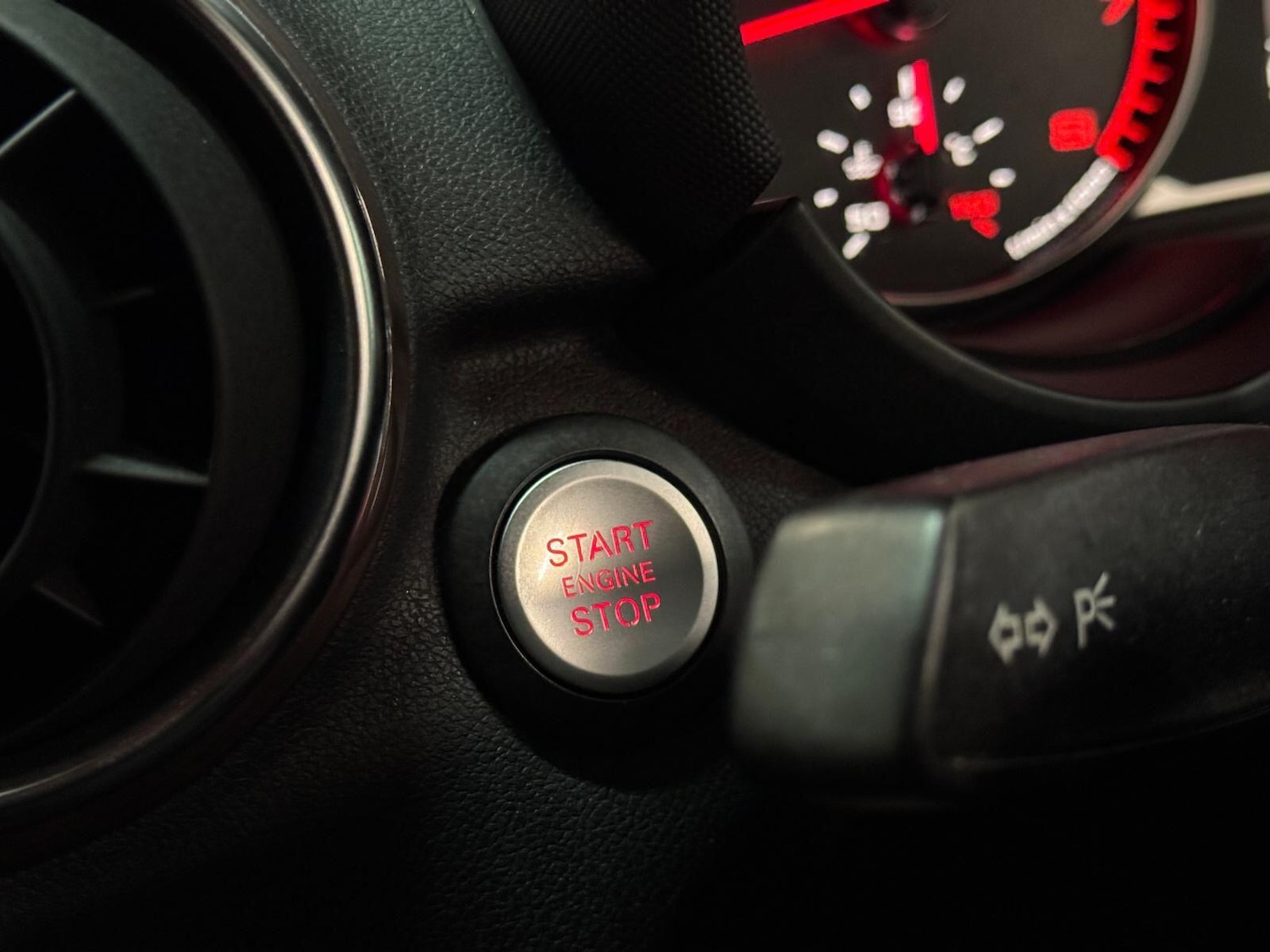 Used Audi A1 for sale - 76991510: Photo 38