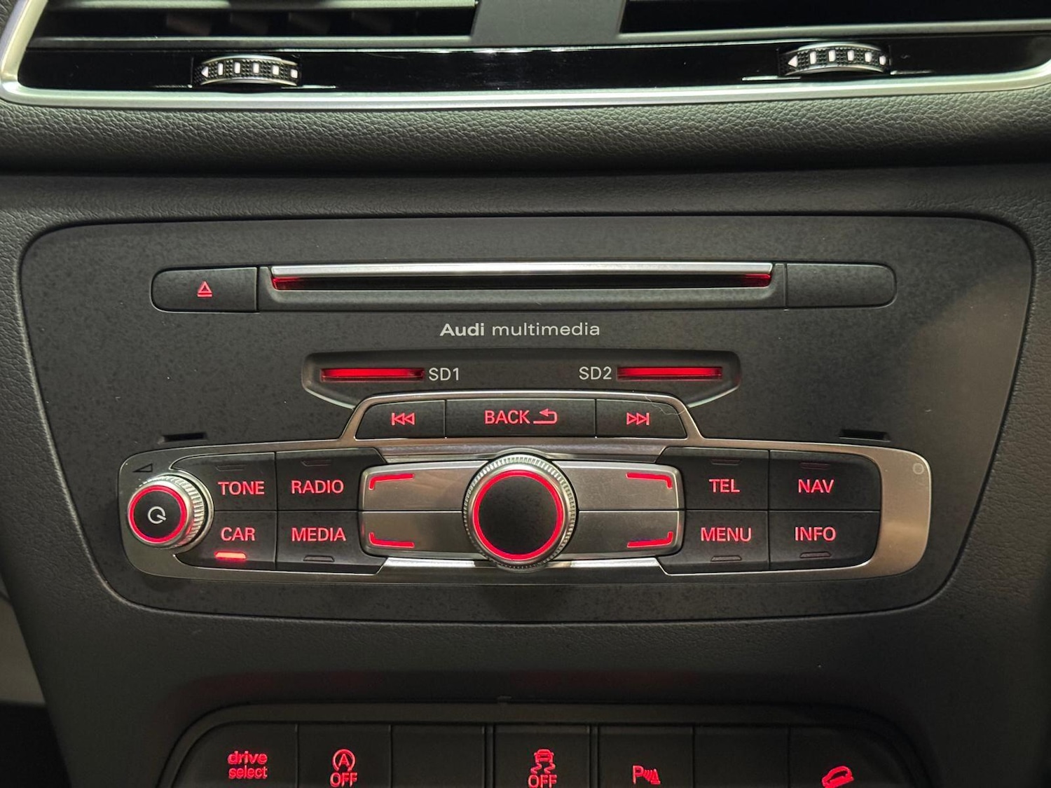 Used Audi Q3 for sale - 77768870: Photo 45