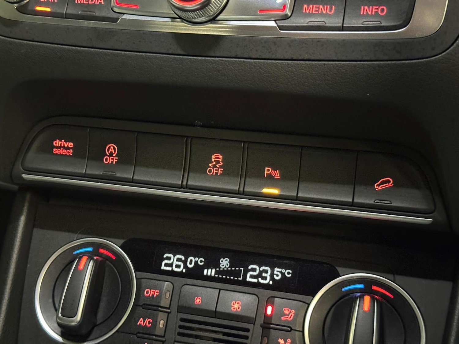 Used Audi Q3 for sale - 77768870: Photo 47