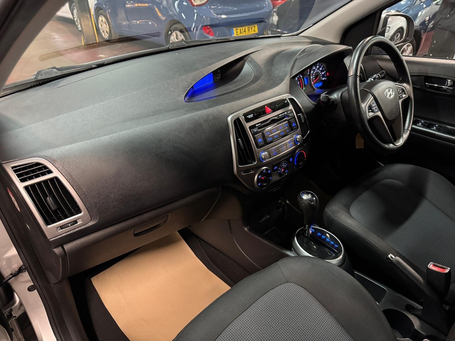 Used Hyundai i20 2012 for sale - 76996011: Photo 22