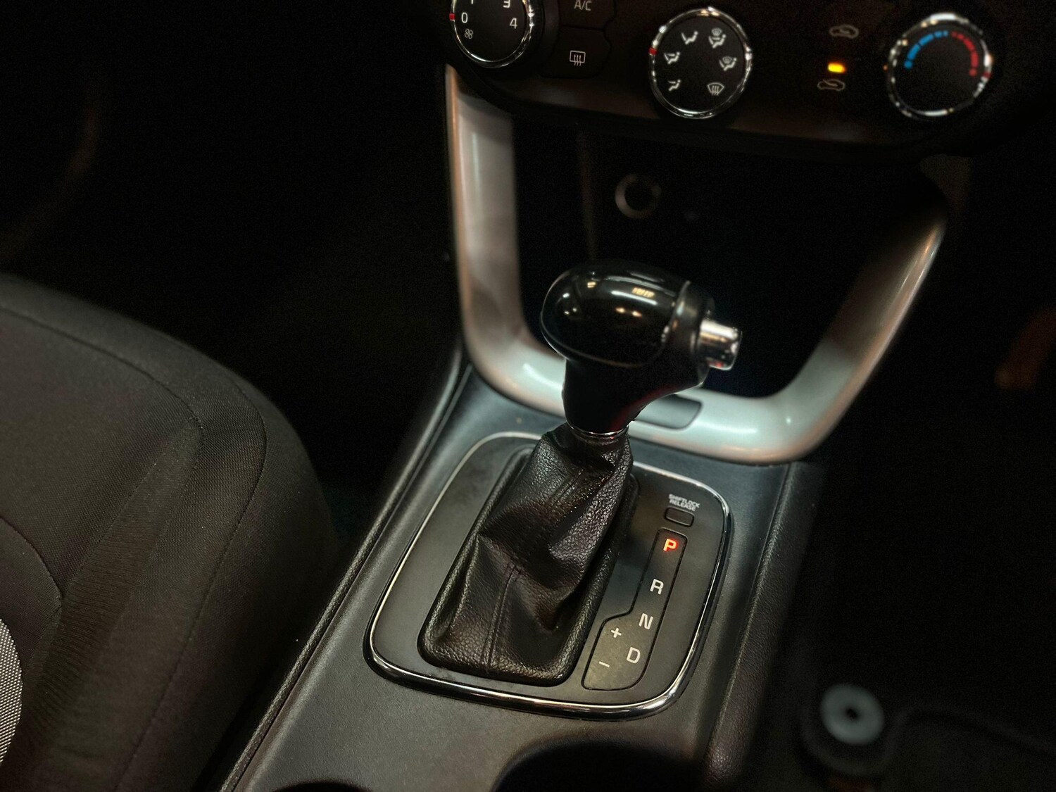 Used Kia Ceed 2014 for sale - 75883310: Photo 38