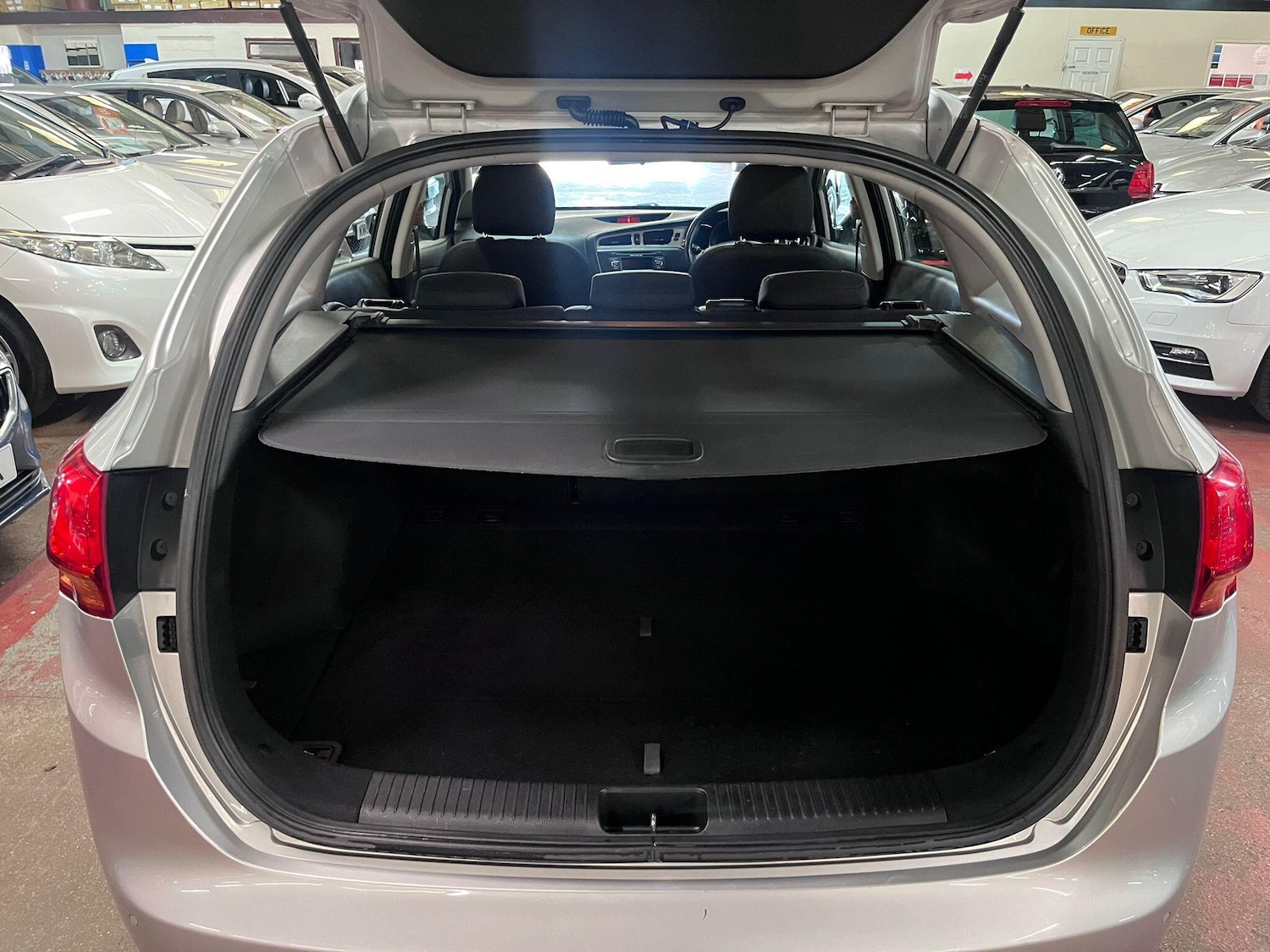 Used Kia Ceed 2014 for sale - 75883310: Photo 40