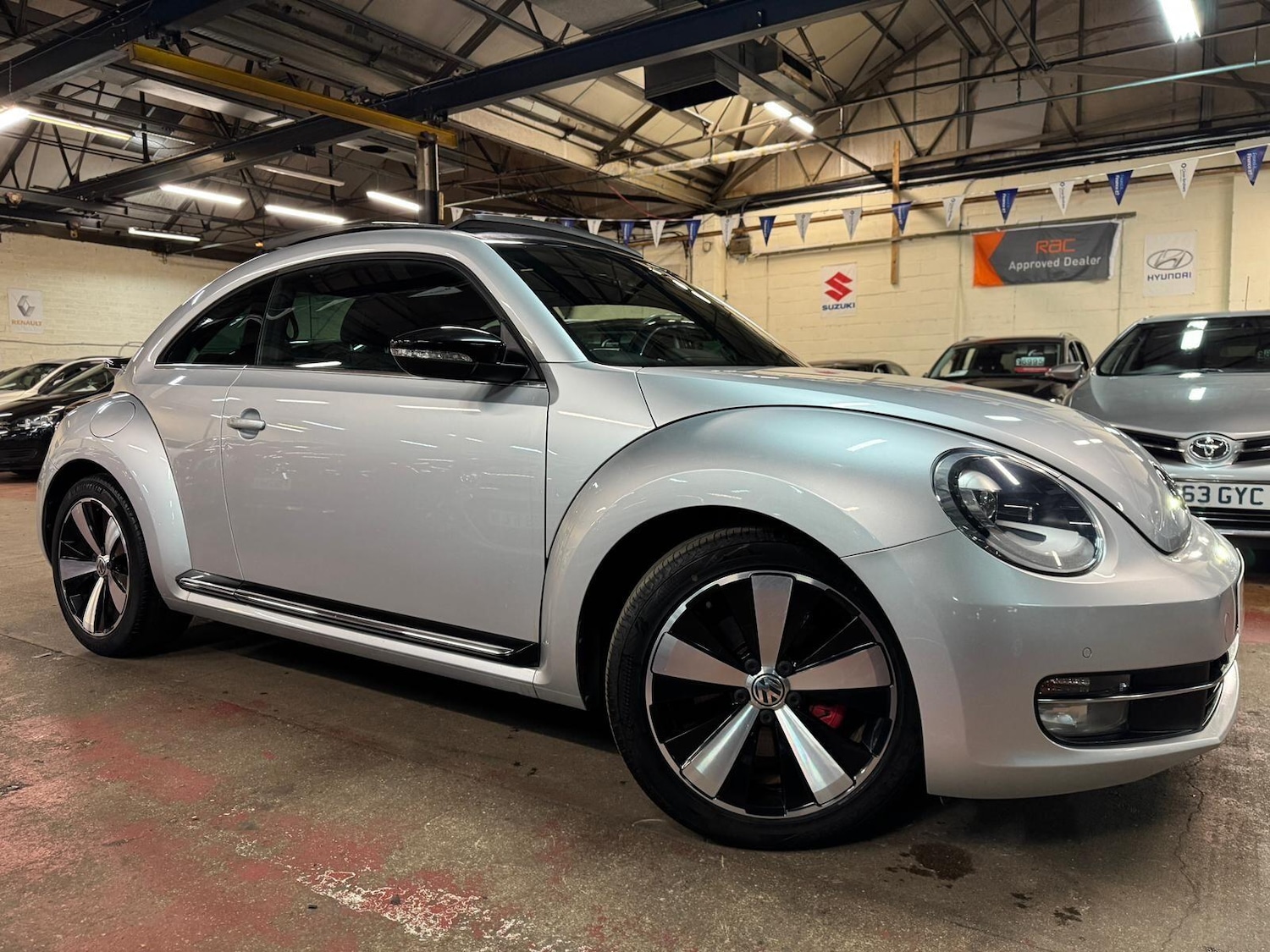 Used Volkswagen Beetle for sale - 76898777: Photo 9