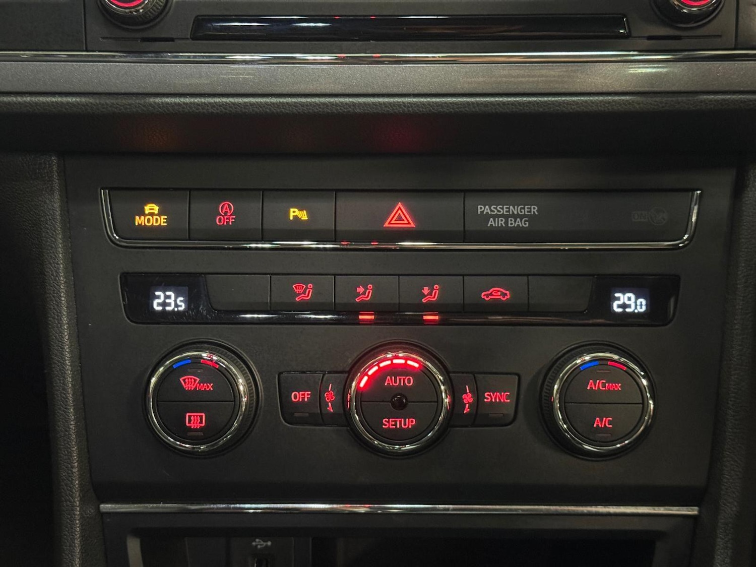 Used SEAT Leon 2015 for sale - 77670432: Photo 48