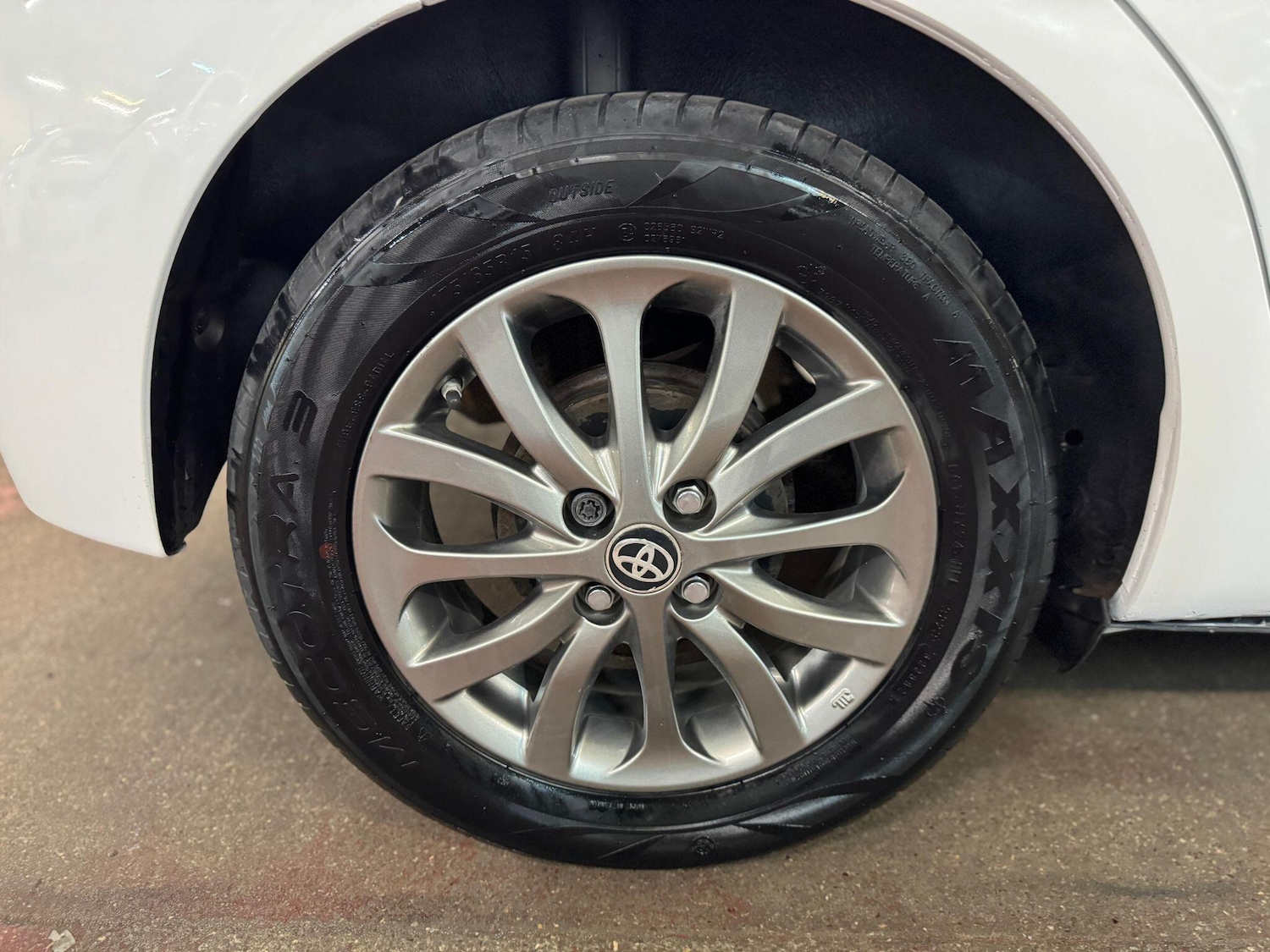 Used Toyota Yaris 2016 for sale - 76138731: Photo 10