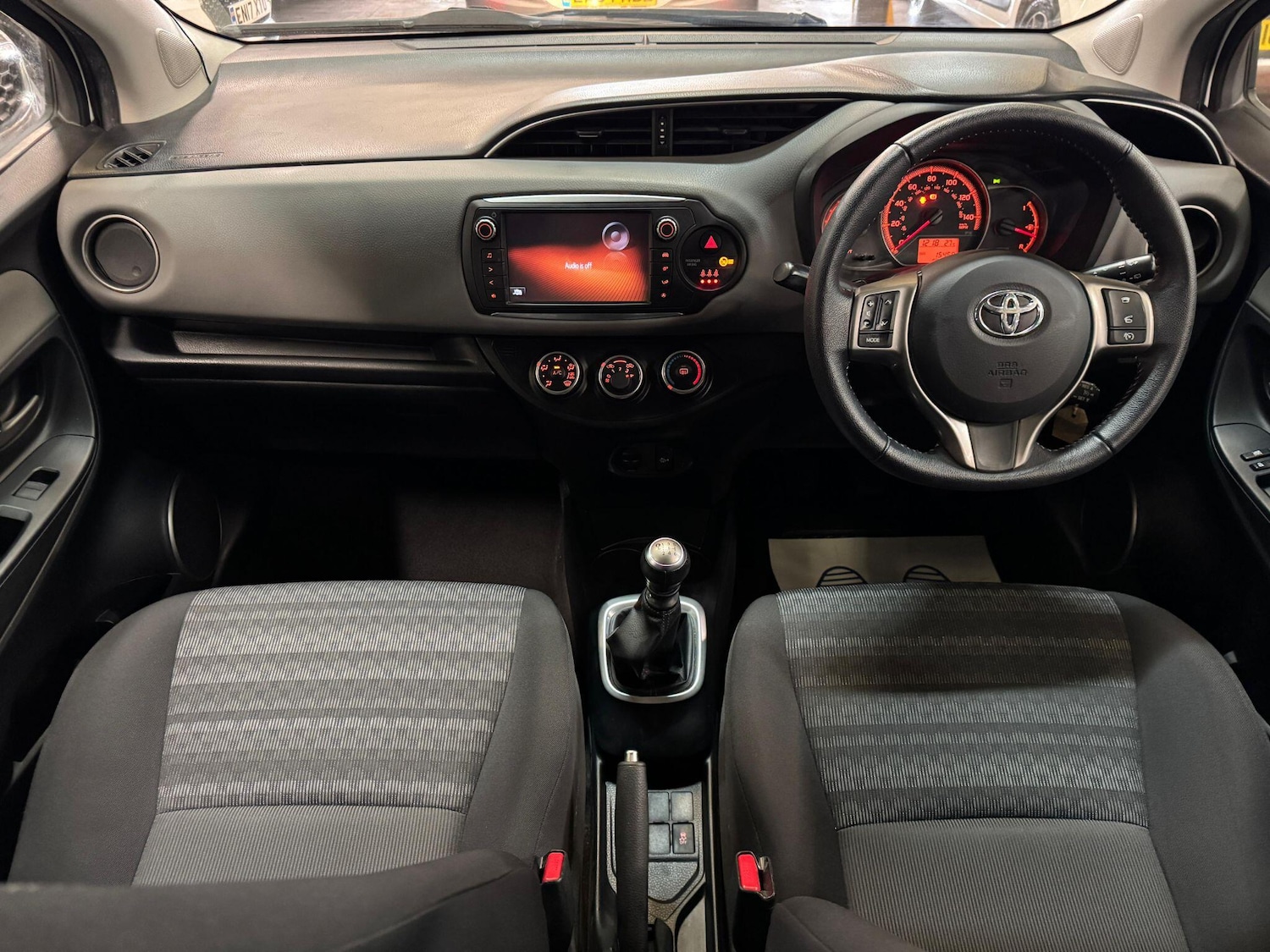 Used Toyota Yaris 2016 for sale - 76138731: Photo 26