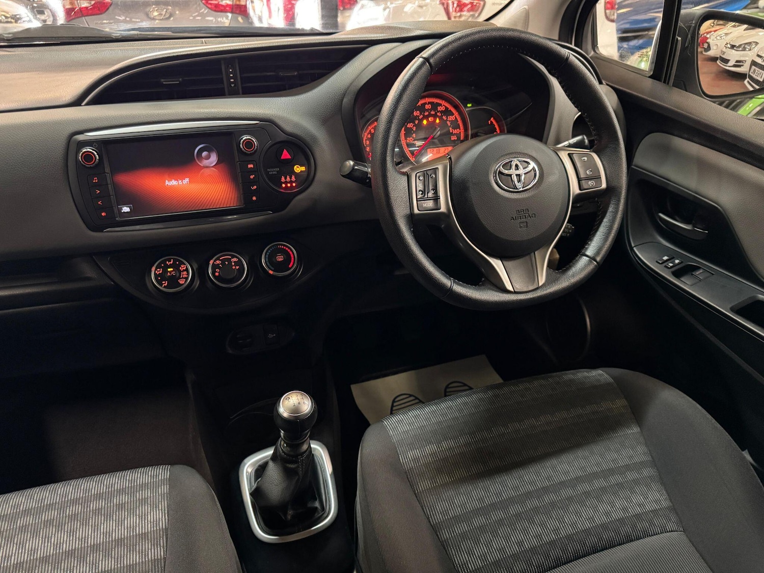 Used Toyota Yaris 2016 for sale - 76138731: Photo 27