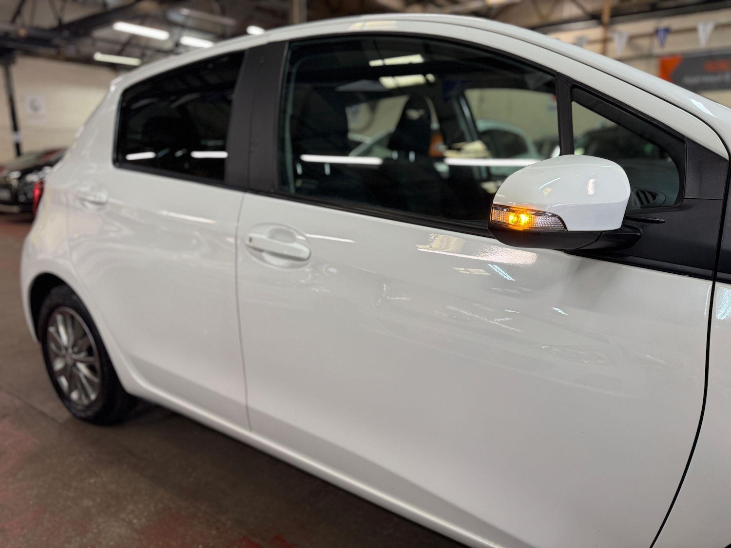 Used Toyota Yaris 2016 for sale - 76138731: Photo 8