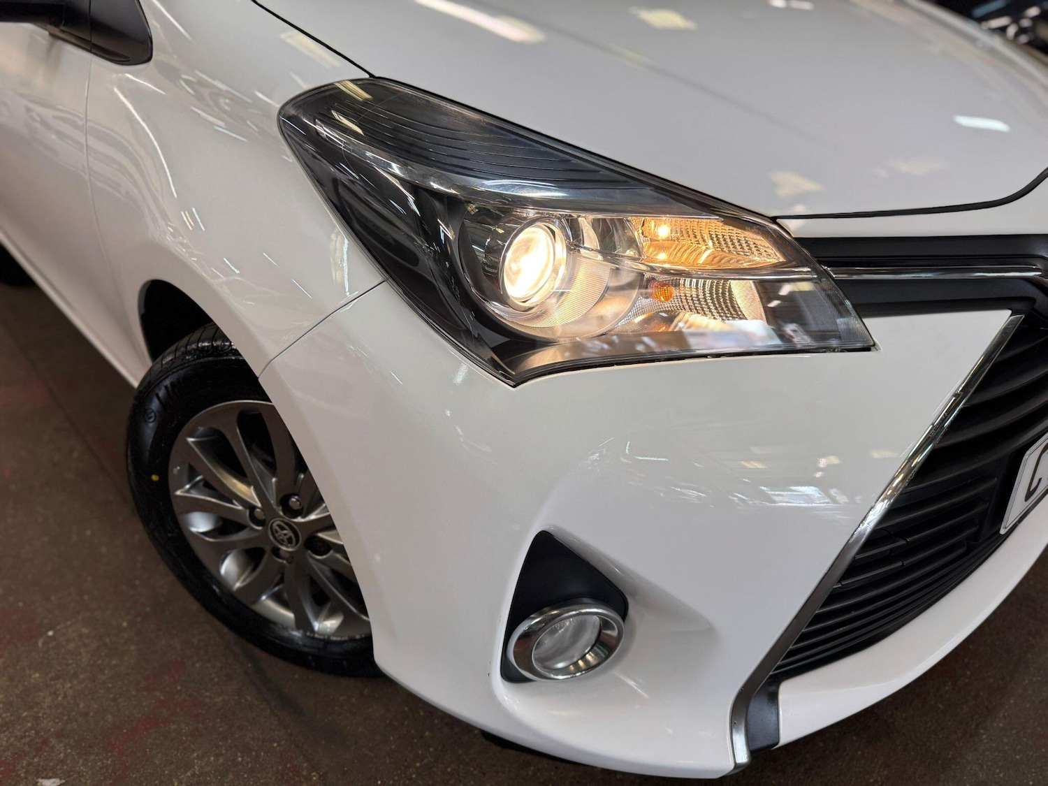 Used Toyota Yaris 2016 for sale - 76138731: Photo 9