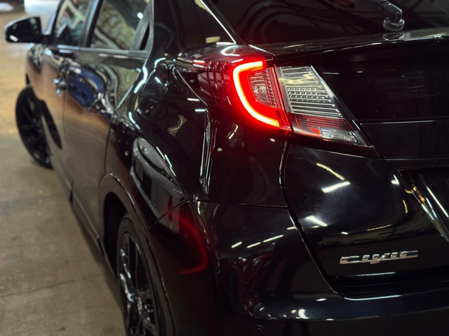 Used Honda Civic for sale - 77705518: Photo 14