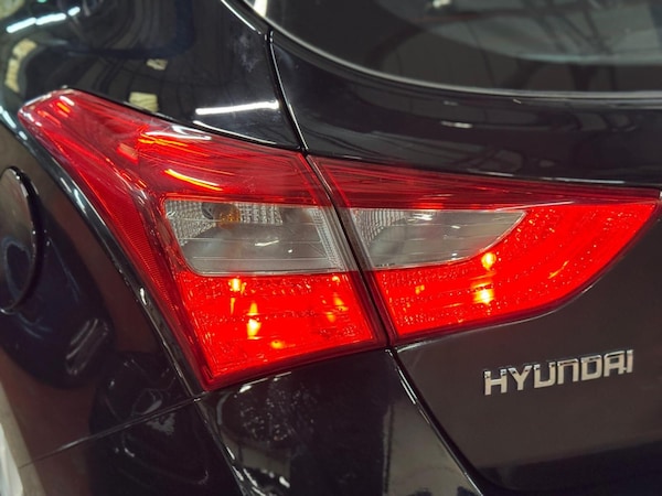 Used Hyundai i30 2015 for sale - 76189218: Photo 15