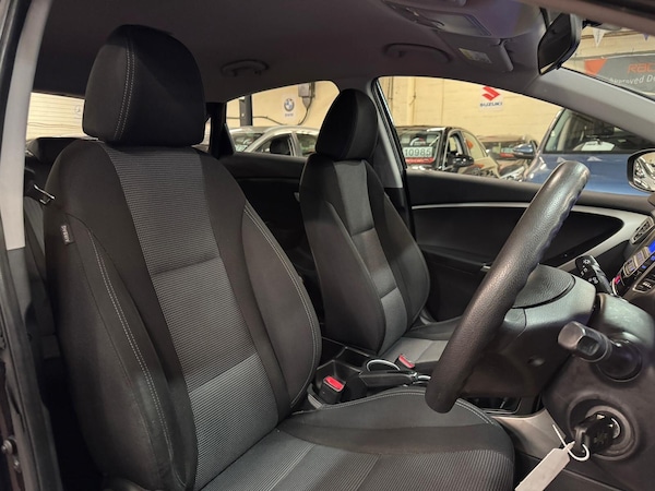 Used Hyundai i30 2015 for sale - 76189218: Photo 20