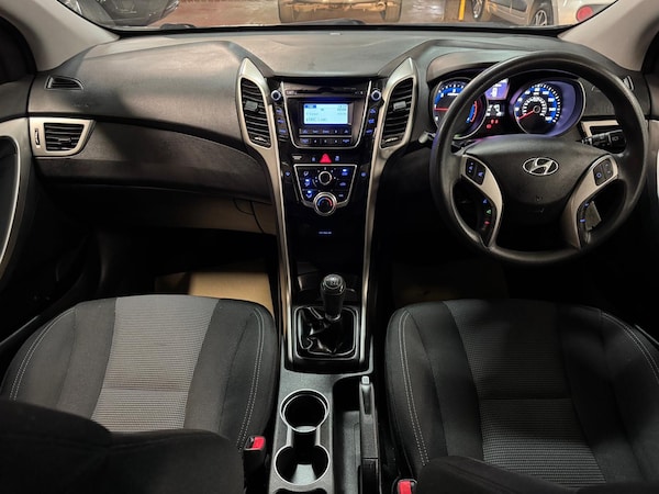 Used Hyundai i30 2015 for sale - 76189218: Photo 31
