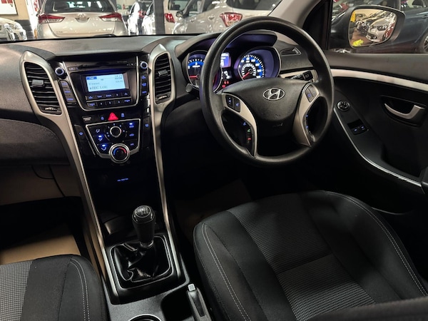 Used Hyundai i30 2015 for sale - 76189218: Photo 32